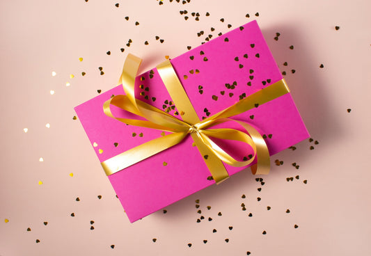 The Art of Giving: How Thoughtful Gifts Strengthen Your Relationship