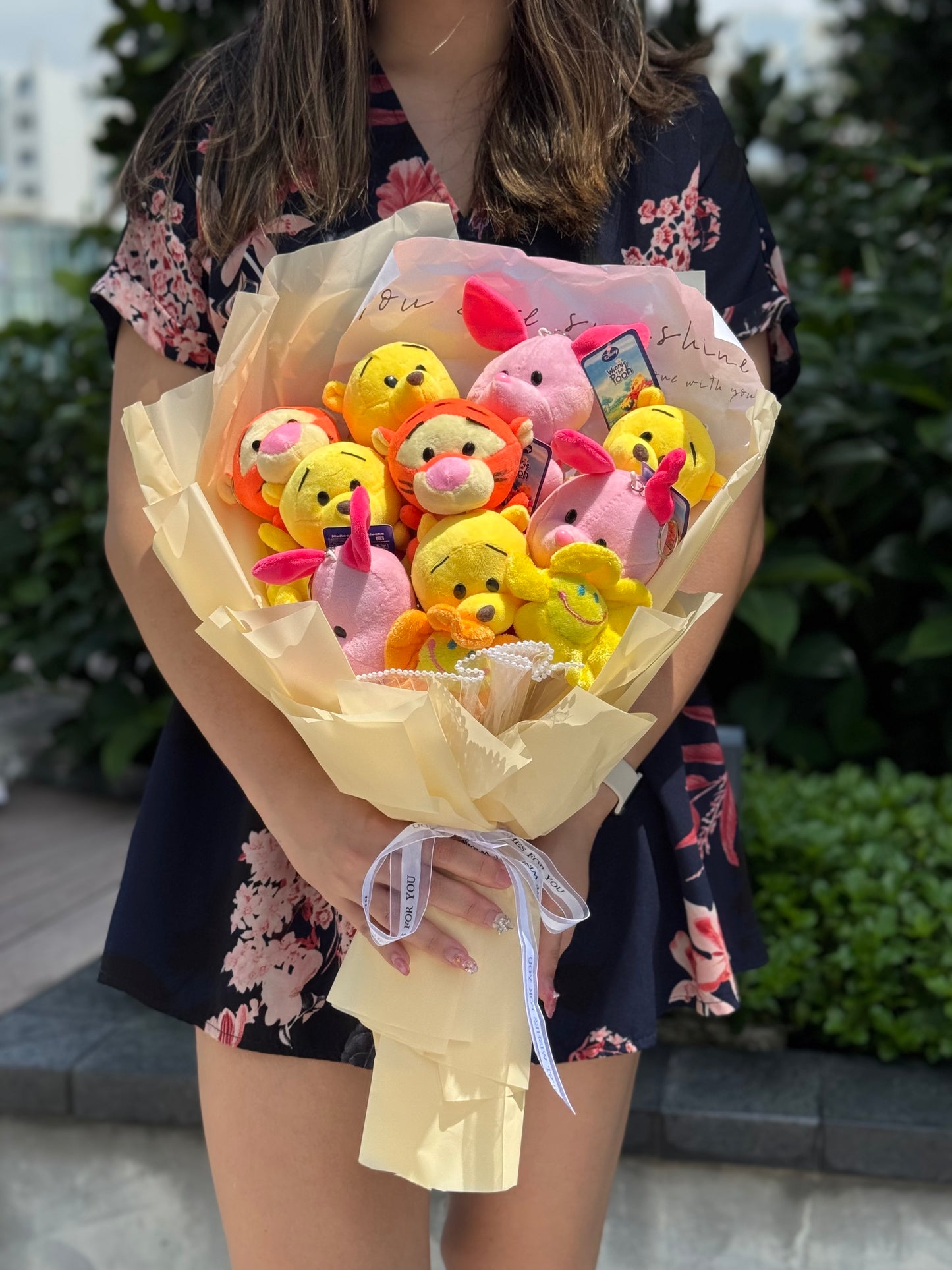 Large 9 pc Mixed Winnie the Pooh Forever Bouquet